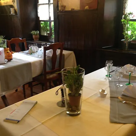 ホテル Logis Hotel-restaurant D'imsthal 3*