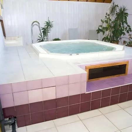 Logis Hôtel-restaurant D'imsthal Hotel La Petite-Pierre